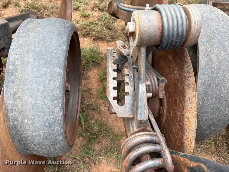 image for item DO1186 2001 John Deere 1860 air seeder