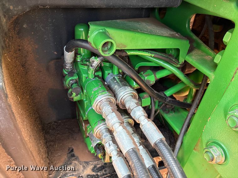 image for item DO1187 2010 John Deere 7930 MFWD tractor