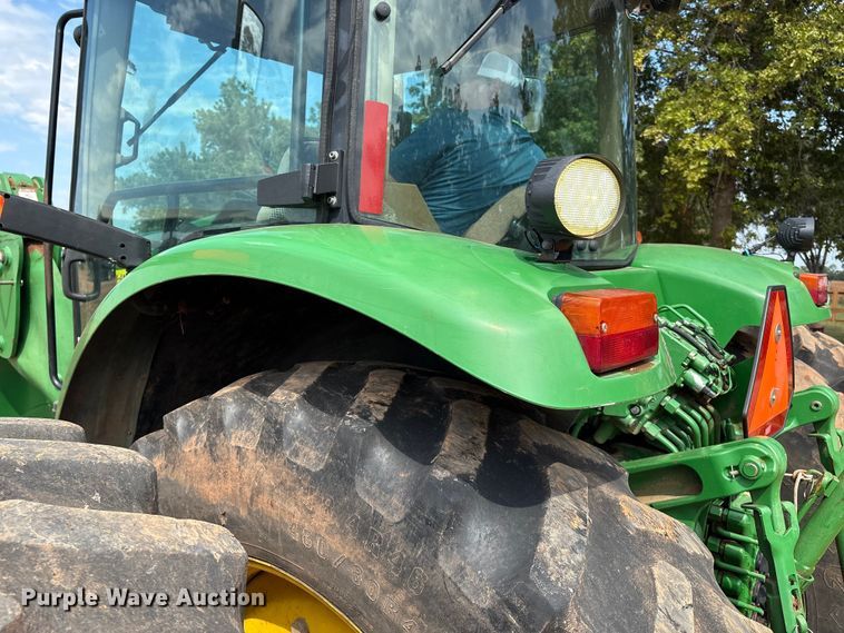 image for item DO1187 2010 John Deere 7930 MFWD tractor