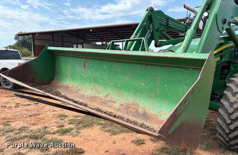 image for item DO1187 2010 John Deere 7930 MFWD tractor