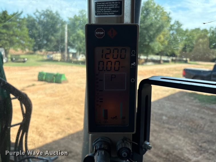 image for item DO1187 2010 John Deere 7930 MFWD tractor