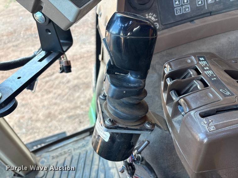 image for item DO1187 2010 John Deere 7930 MFWD tractor