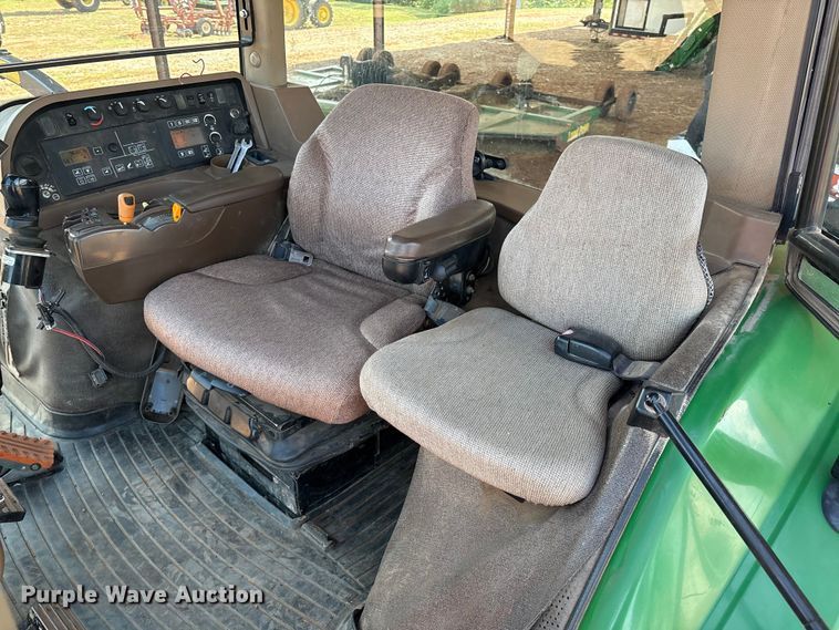 image for item DO1187 2010 John Deere 7930 MFWD tractor