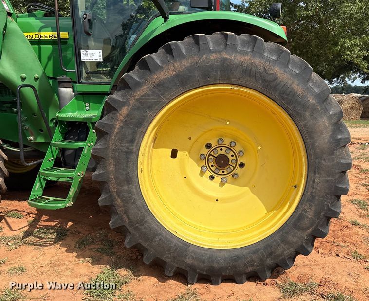 image for item DO1187 2010 John Deere 7930 MFWD tractor
