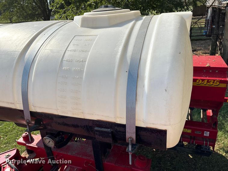 image for item DO1208 Sunflower 9435 planter