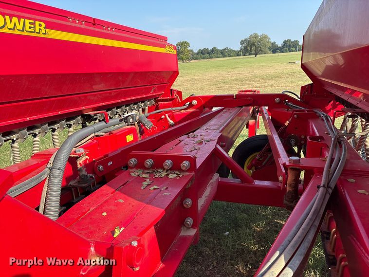 image for item DO1208 Sunflower 9435 planter