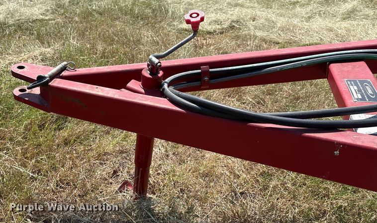 image for item DO1215 Savage 7218 hay rake