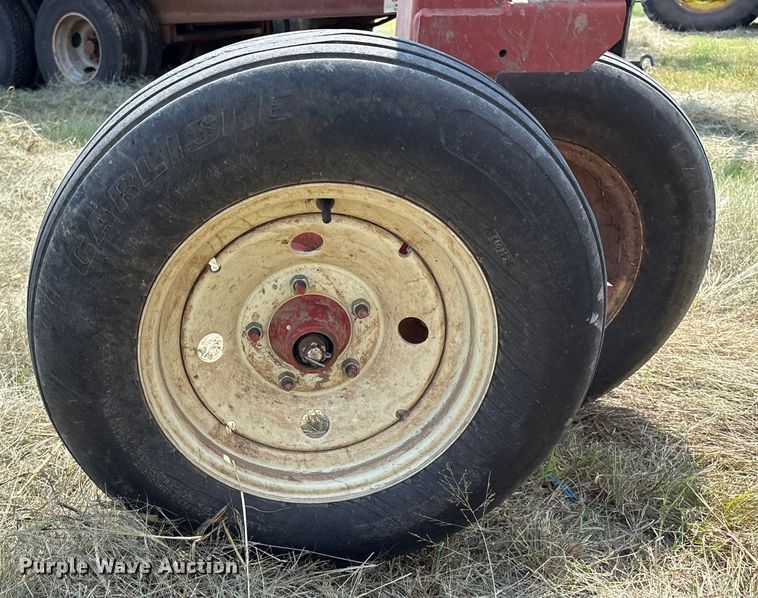 image for item DO1216 H&S 14/16WHL hay rake