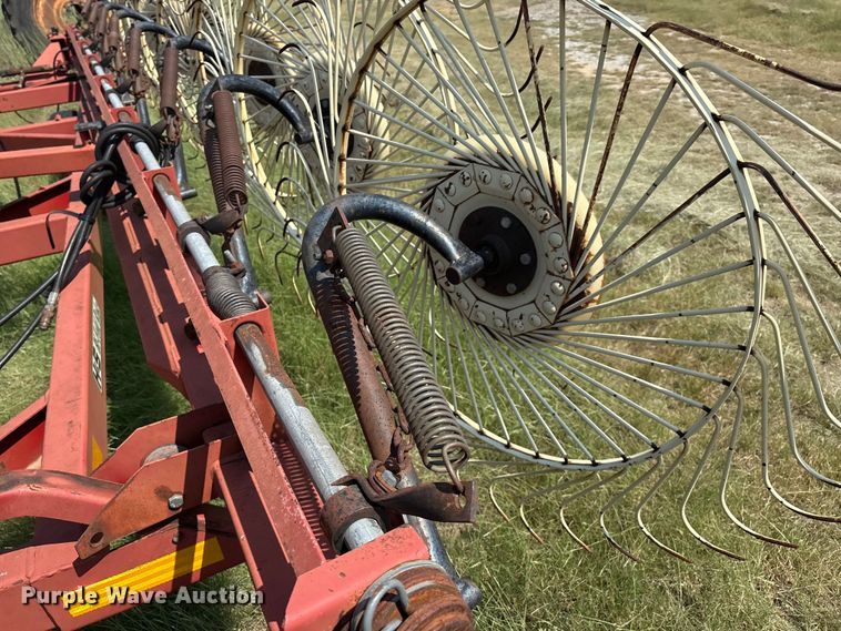 image for item DO1219 Massey Ferguson hay rake