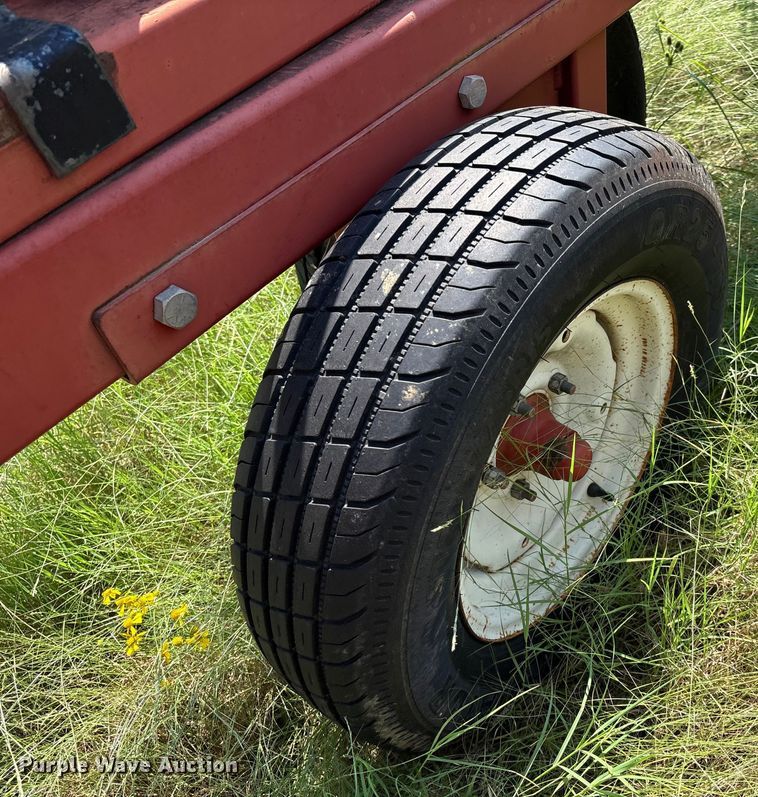 image for item DO1219 Massey Ferguson hay rake