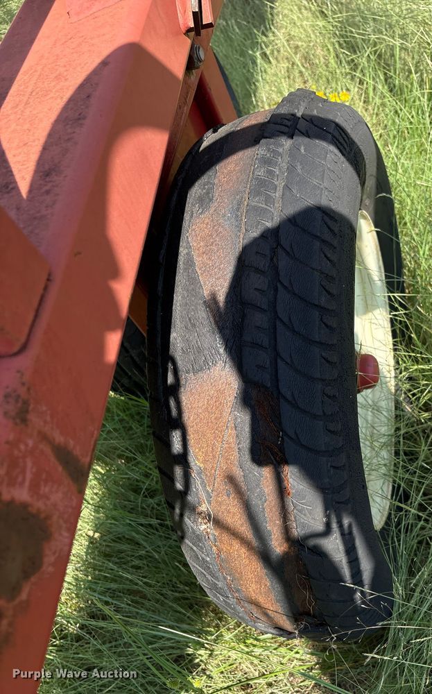 image for item DO1219 Massey Ferguson hay rake