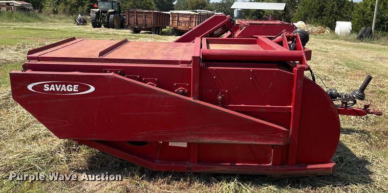 image for item DO1221 Savage 8261 pecan Harvester