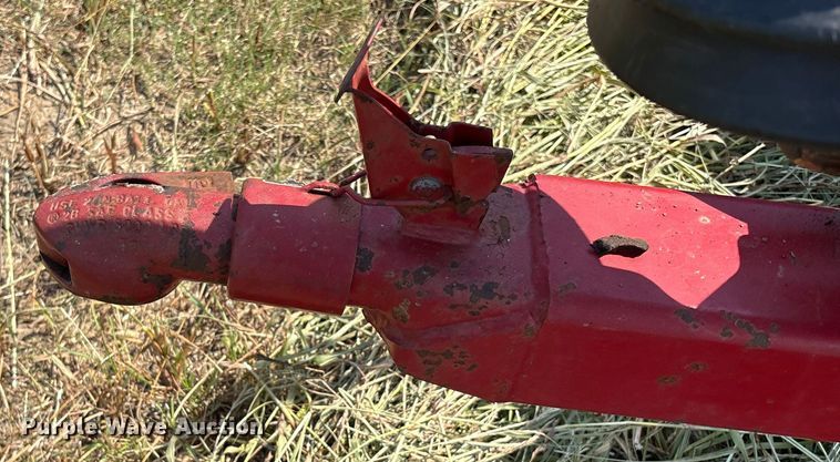 image for item DO1221 Savage 8261 pecan Harvester