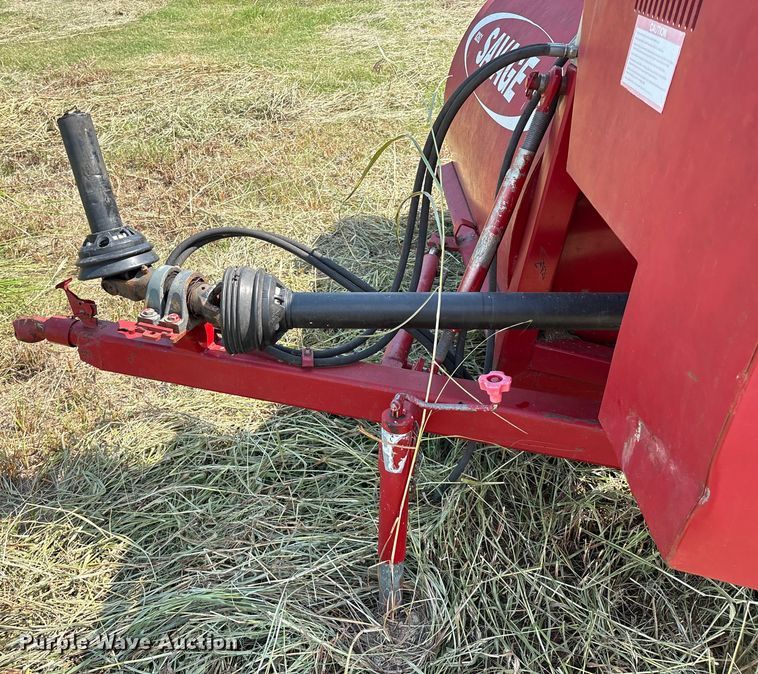image for item DO1221 Savage 8261 pecan Harvester