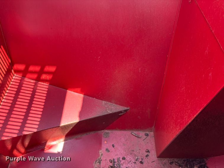 image for item DO1221 Savage 8261 pecan Harvester