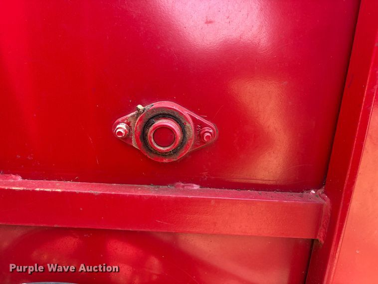 image for item DO1221 Savage 8261 pecan Harvester