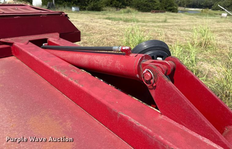 image for item DO1221 Savage 8261 pecan Harvester