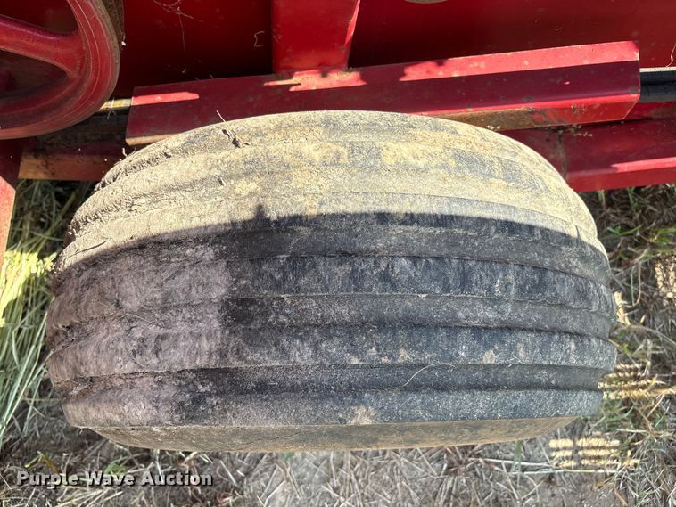 image for item DO1221 Savage 8261 pecan Harvester