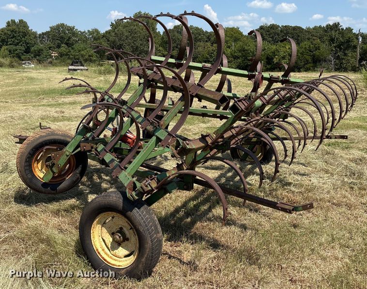 image for item DO1222 Field cultivator