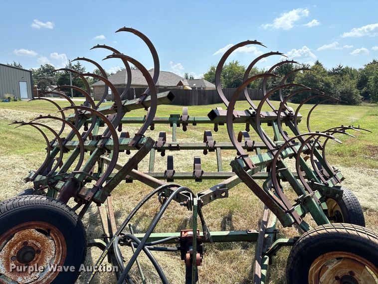 image for item DO1222 Field cultivator