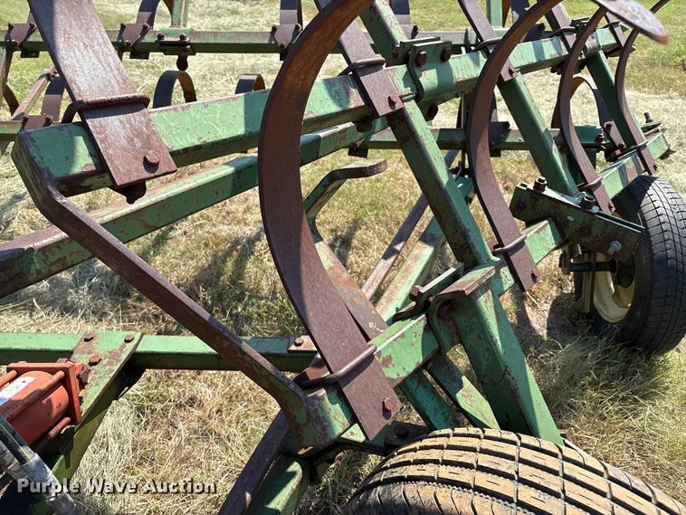 image for item DO1222 Field cultivator