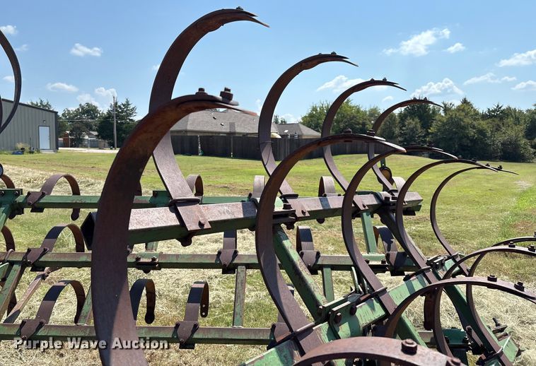 image for item DO1222 Field cultivator