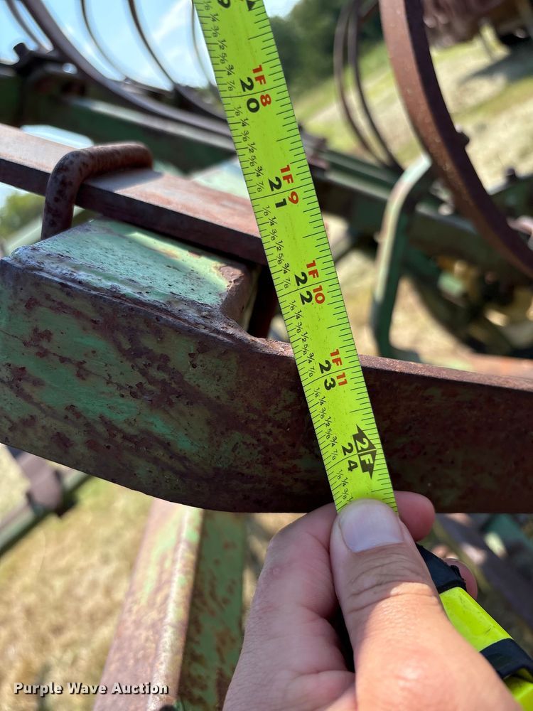 image for item DO1222 Field cultivator