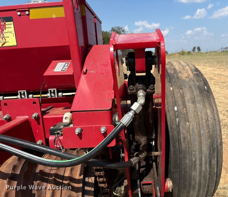 image for item DO1226 Brillion SSB-12 seeder