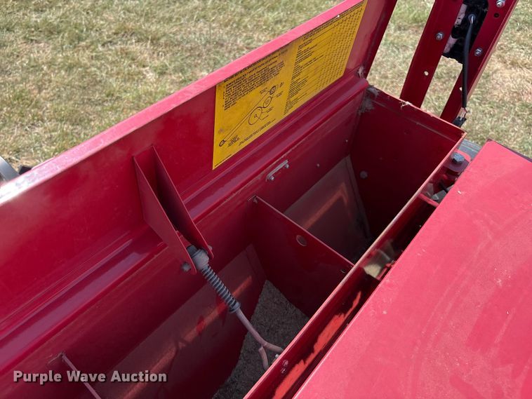 image for item DO1226 Brillion SSB-12 seeder