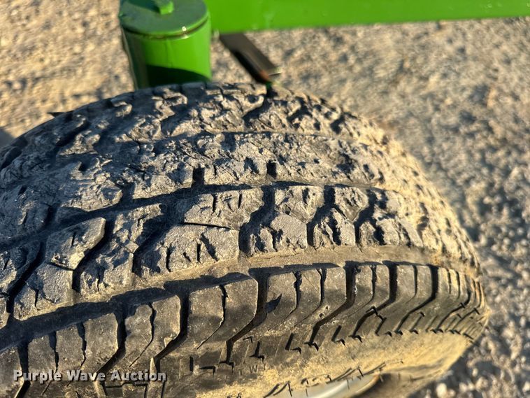 image for item DO2254 Unverferth header trailer