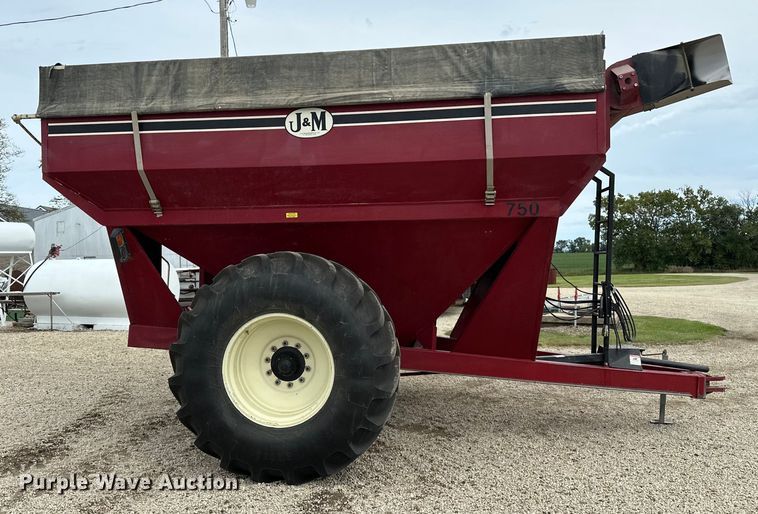 image for item DP8855 J&M 750-14 grain cart
