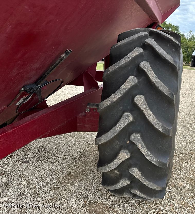 image for item DP8855 J&M 750-14 grain cart