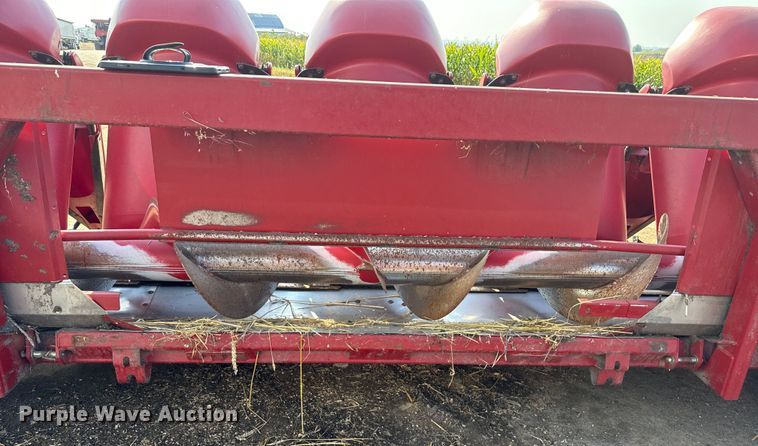 image for item DR2831 2009 Case 3408 30 N93 DE corn head