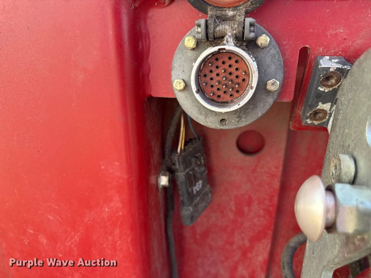 image for item DR2831 2009 Case 3408 30 N93 DE corn head