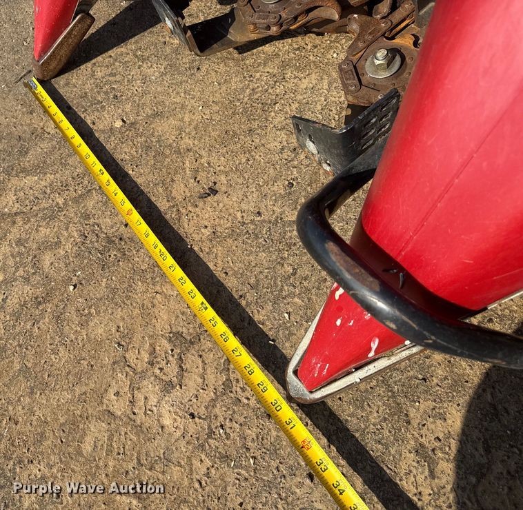 image for item DR2831 2009 Case 3408 30 N93 DE corn head