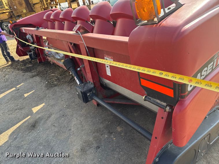 image for item DR2831 2009 Case 3408 30 N93 DE corn head