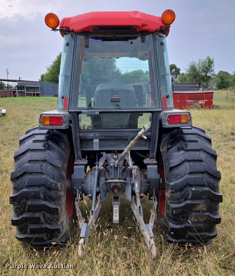 image for item DU6867 2004 Kubota L4630D MFWD tractor