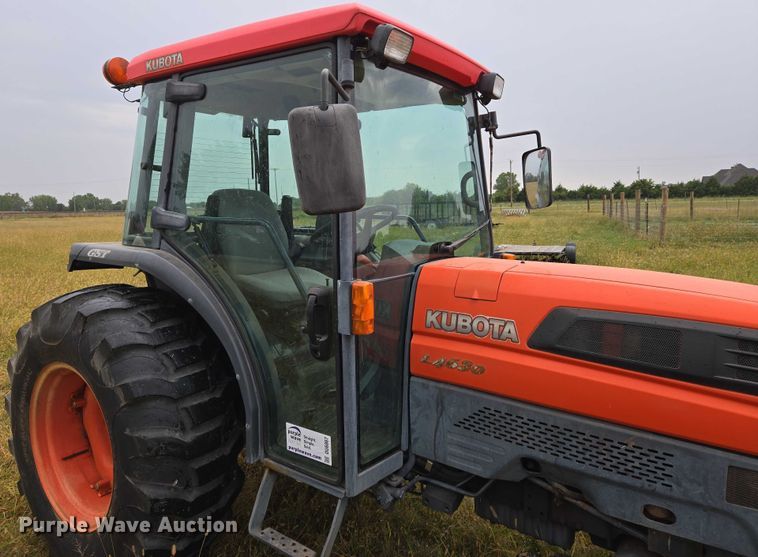 image for item DU6867 2004 Kubota L4630D MFWD tractor
