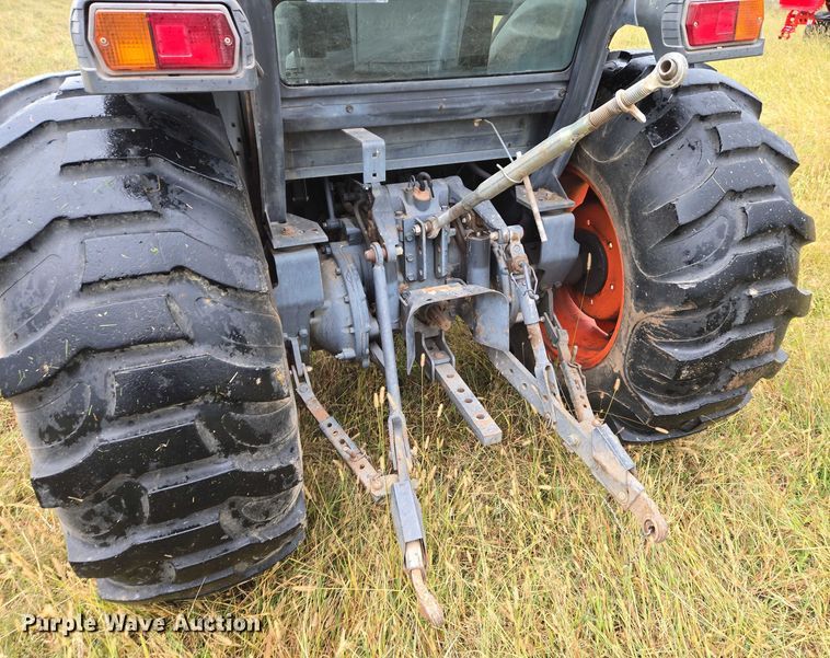 image for item DU6867 2004 Kubota L4630D MFWD tractor