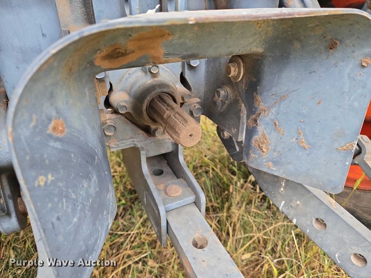 image for item DU6867 2004 Kubota L4630D MFWD tractor