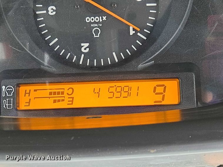 image for item DU6867 2004 Kubota L4630D MFWD tractor