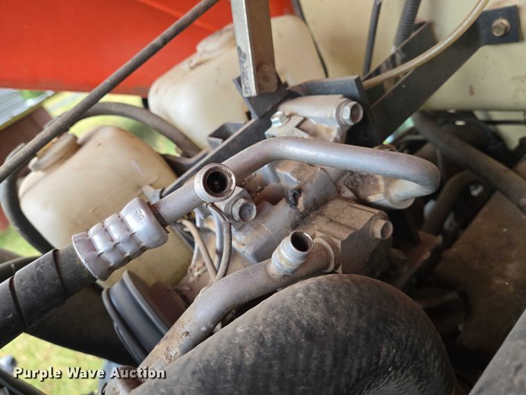 image for item DU6867 2004 Kubota L4630D MFWD tractor