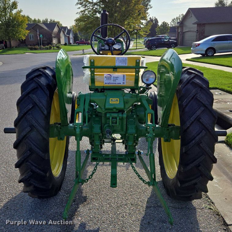 image for item DU6869 1959 John Deere 430-T tractor