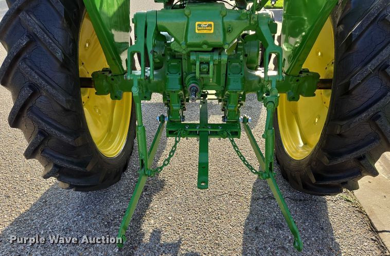 image for item DU6869 1959 John Deere 430-T tractor