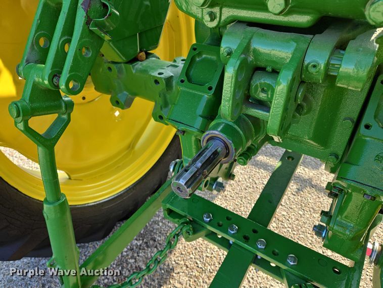 image for item DU6869 1959 John Deere 430-T tractor