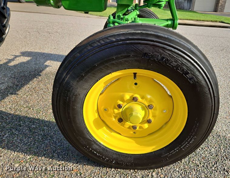 image for item DU6869 1959 John Deere 430-T tractor