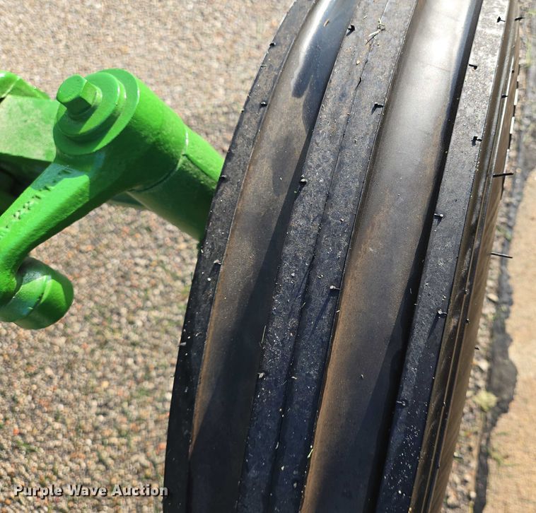 image for item DU6869 1959 John Deere 430-T tractor