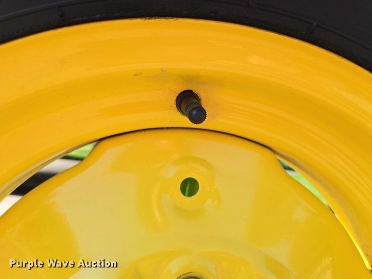 image for item DU6869 1959 John Deere 430-T tractor