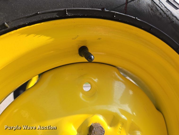 image for item DU6869 1959 John Deere 430-T tractor