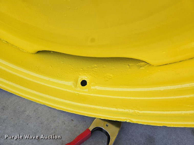 image for item DU6869 1959 John Deere 430-T tractor